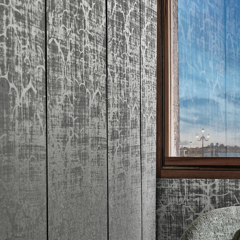 Charme wall